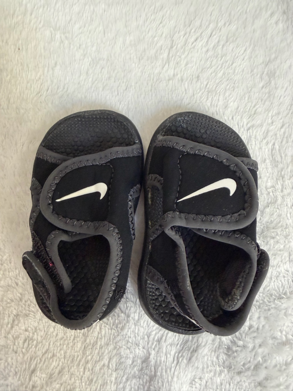 Nike Sunray Protect Toddler Sandals Black Hook Loop Water Shoes Size 5C EU 21